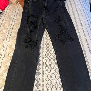 Men's Black Distressed Jeans